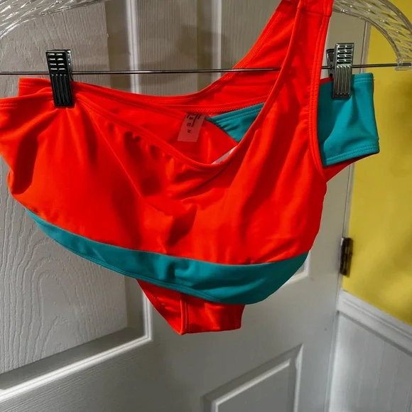 One-Shoulder Orange and Blue Bikini - Picture 3 of 3